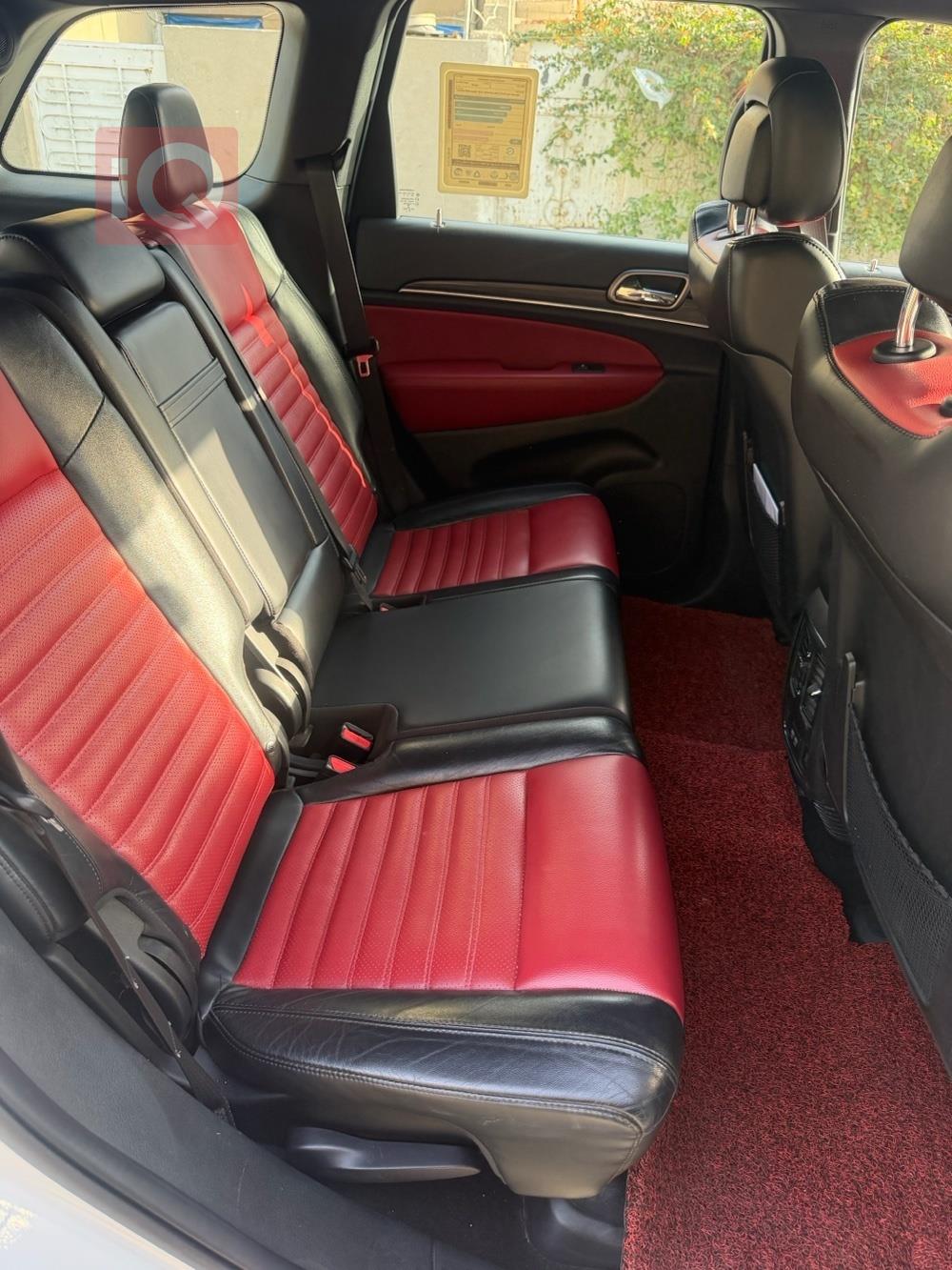 جيب جراند شيروكي